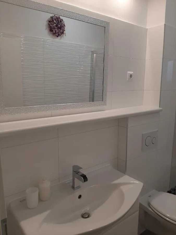 Apartmani Hajdi Traù 0*,